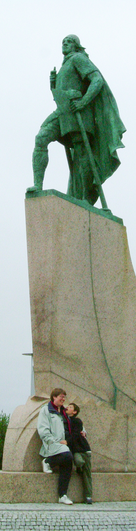 Statue of Leifur Eiríksson 0079 2